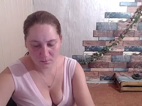 JosieJun  online show from 09/09/25, 07:34