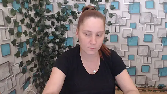 JosieJun  online show from 09/17/25, 06:32