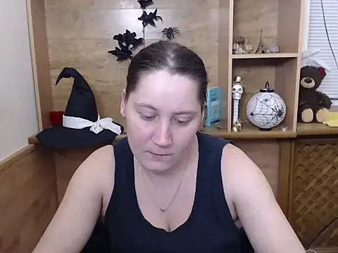 JosieJun  online show from 11/24/25, 05:57