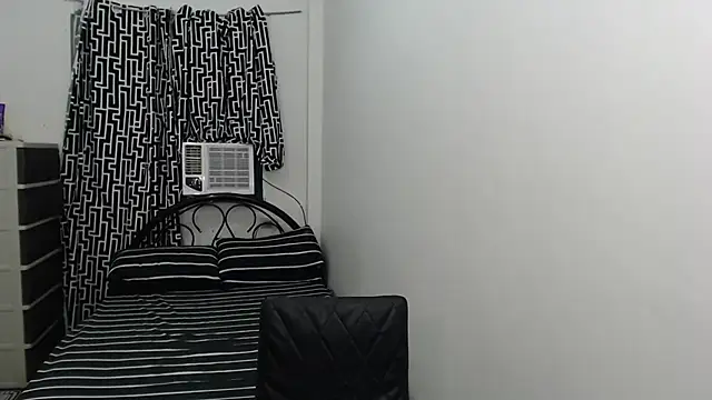 AmazingLuchie online show from 02/27/25, 08:46