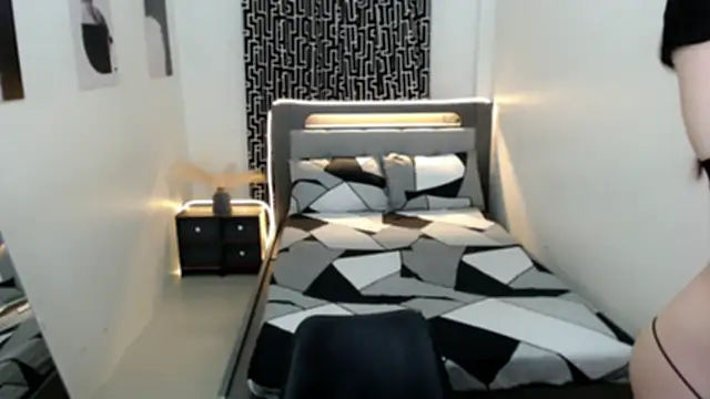 AmazingLuchie online show from 12/03/25, 06:14