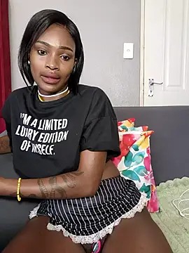 HoneyDropsX online show from 10/25/25, 08:24