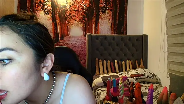 Snapshot of sofia23dirty chatting on 03/03/26, 10:17 sofia23dirty online show from 03/03/26, 10:17