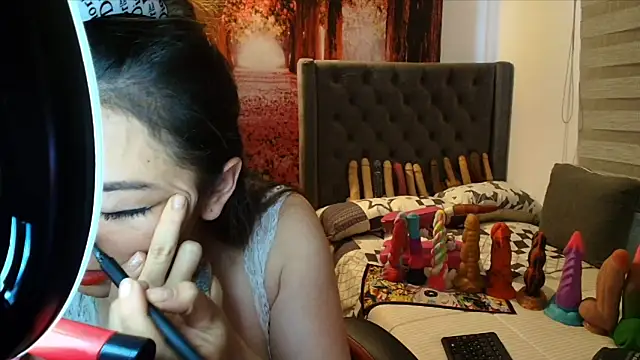 Snapshot of sofia23dirty chatting on 05/15/26, 05:00 sofia23dirty online show from 05/15/26, 05:00