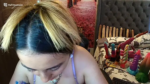 sofia23dirty online show from 10/13/25, 08:32