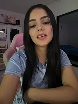 anniehart online show from 11/26/25, 12:54