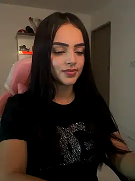 anniehart online show from 12/16/25, 01:43