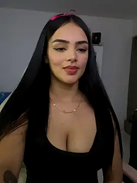 anniehart online show from 11/09/25, 02:26