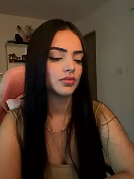 Snapshot of anniehart chatting on 01/16/26, 01:31 anniehart online show from 01/16/26, 01:31