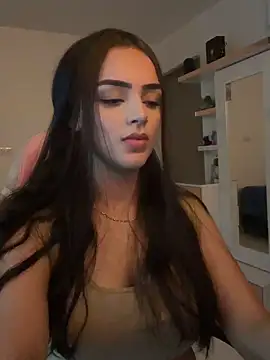 Snapshot of anniehart chatting on 03/07/26, 01:01 anniehart online show from 03/07/26, 01:01