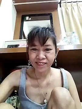 Little suzy5 online show from 05/24/26, 07:25