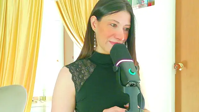 magali 19 online show from 03/23/26, 11:48