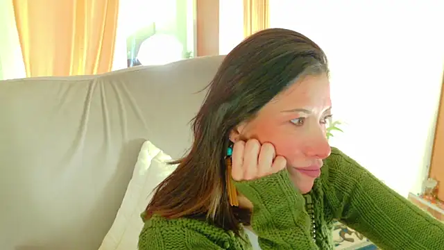 magali 19 online show from 04/23/26, 10:22