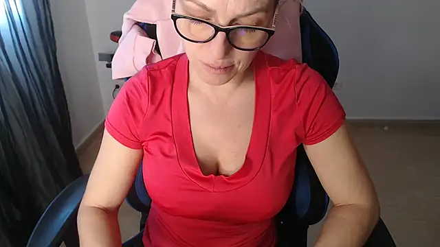 LARACRUZ30 online show from 03/16/26, 03:48