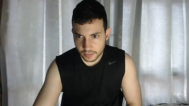 Snapshot of Armando_2002 chatting on 02/26/25, 05:10 Armando 2002 online show from 02/26/25, 05:10