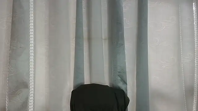 Snapshot of Armando_2002 chatting on 11/05/25, 05:16 Armando 2002 online show from 11/05/25, 05:16