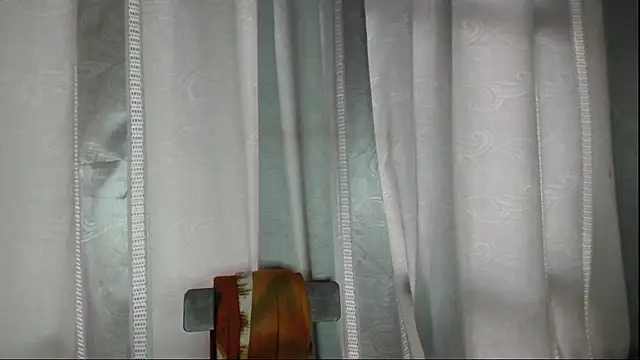 Snapshot of Armando_2002 chatting on 09/18/25, 04:10 Armando 2002 online show from 09/18/25, 04:10