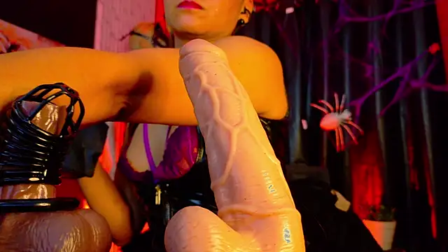 MistressSlut1 online show from 10/22/25, 11:09