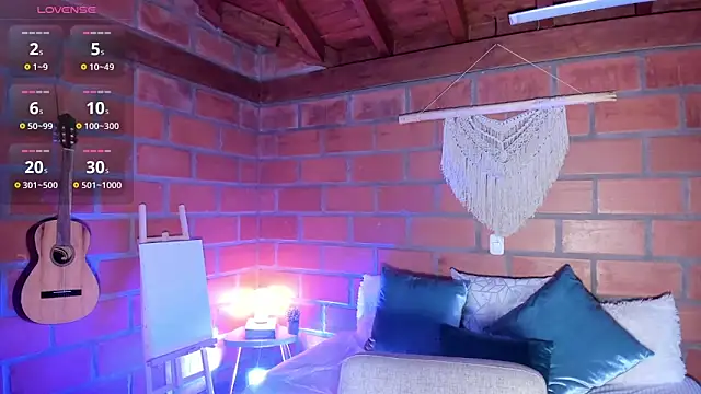 RouseColins online show from 11/07/25, 10:24