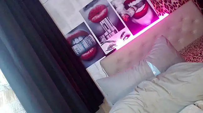 Snapshot of barbie_ivana chatting on 03/10/25, 04:28 barbie ivana online show from 03/10/25, 04:28