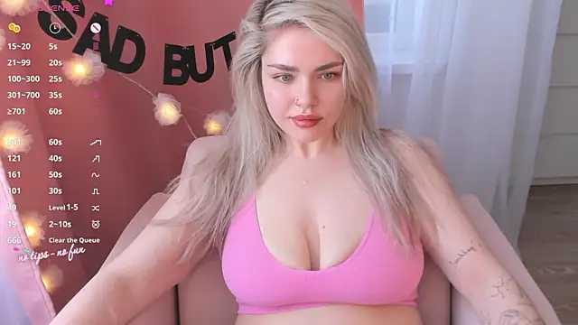 Snapshot of pussy-kattt chatting on 03/04/25, 08:24 pussy-kattt online show from 03/04/25, 08:24