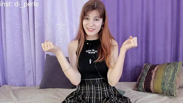 Snapshot of di_perle chatting on 11/13/25, 04:55 di perle online show from 11/13/25, 04:55