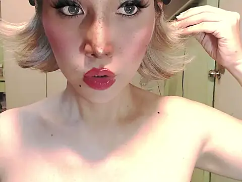 Ezradeliciosa online show from 05/03/26, 02:05