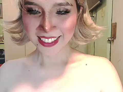 Ezradeliciosa online show from 04/09/26, 06:19