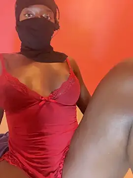 Snapshot of Bella_Binta chatting on 10/22/25, 12:10 Bella Binta online show from 10/22/25, 12:10