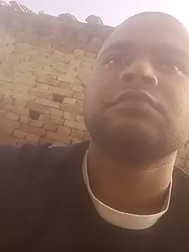 Snapshot of Boost-145 chatting on 04/11/26, 02:41 Boost-145 online show from 04/11/26, 02:41