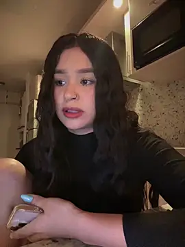 Snapshot of bella_parisi chatting on 01/18/25, 04:37 bella parisi online show from 01/18/25, 04:37