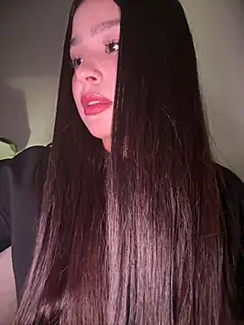 bella parisi online show from 04/21/26, 04:08