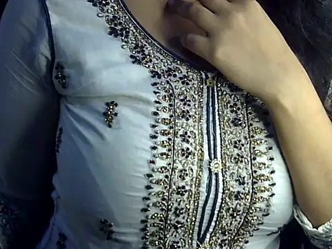 Snapshot of SiaraSiyA chatting on 06/10/26, 05:47 SiaraSiyA online show from 06/10/26, 05:47