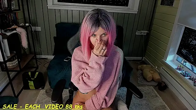 SandyChris online show from 10/05/25, 09:44