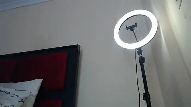 CrystalSoul35 online show from 02/25/25, 01:10