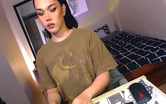 Ur temptress sam online show from 03/05/25, 06:23