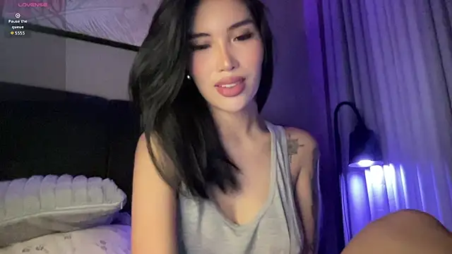 Snapshot of BadassBabee chatting on 11/03/25, 04:28 BadassBabee online show from 11/03/25, 04:28