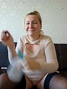 Marushka online show from 10/02/25, 06:06