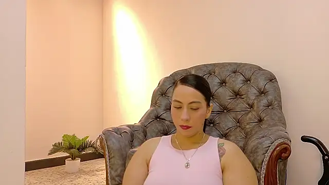 Snapshot of niky_smit chatting on 02/27/25, 11:39 niky smit online show from 02/27/25, 11:39