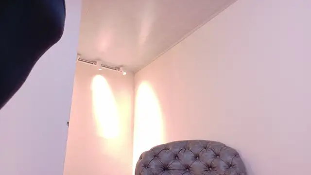 Snapshot of niky_smit chatting on 02/01/26, 10:57 niky smit online show from 02/01/26, 10:57