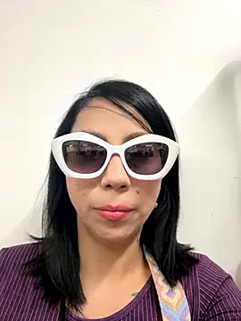 niky smit online show from 12/05/25, 02:48