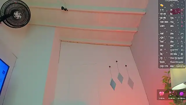 swt-booty online show from 09/29/25, 06:24