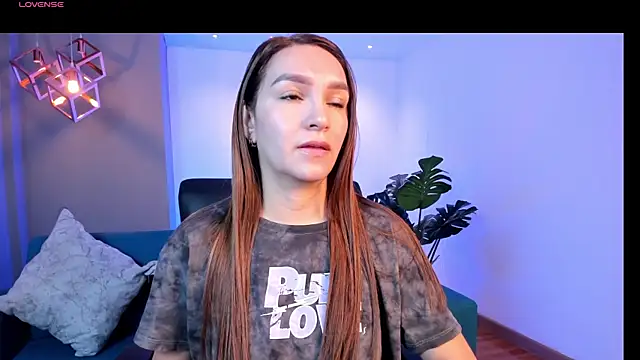 miataylorr1 online show from 04/07/26, 11:45