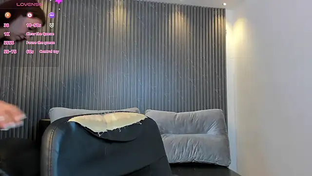 miataylorr1 online show from 03/03/25, 06:35