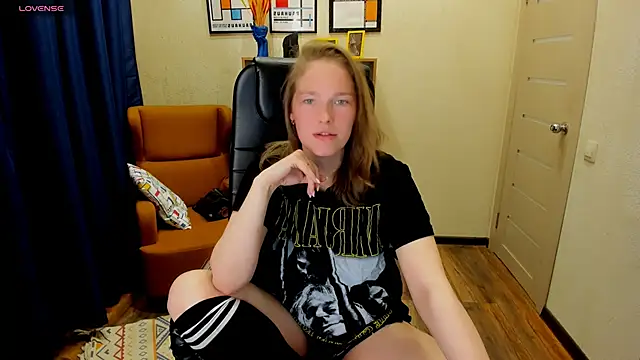  fiona Love online show from 05/02/26, 08:14