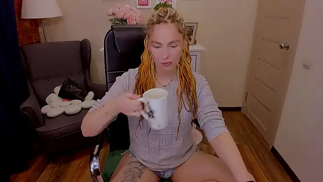  fiona Love online show from 01/31/26, 08:40