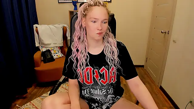  fiona Love online show from 03/16/26, 08:11
