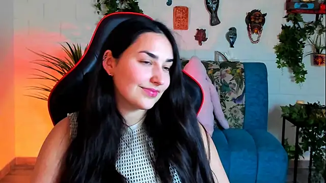 Snapshot of CeceliaJohnson chatting on 02/19/25, 02:22 CeceliaJohnson online show from 02/19/25, 02:22