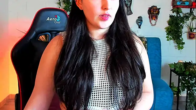 Snapshot of CeceliaJohnson chatting on 02/19/25, 11:17 CeceliaJohnson online show from 02/19/25, 11:17