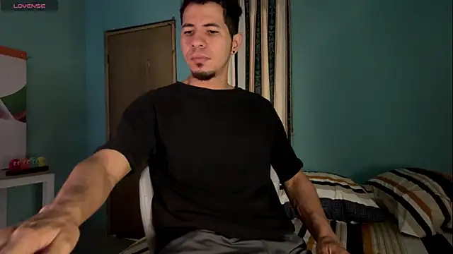 Snapshot of steven_clain chatting on 05/20/26, 06:16 steven clain online show from 05/20/26, 06:16